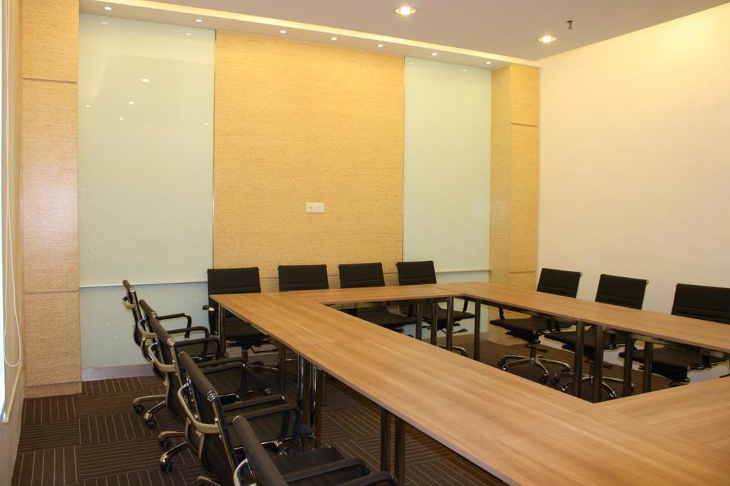 Zamburger Bangsar Hotel 2*